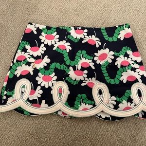 Lily Pulitzer tate caterpillar/ flower skirt! Size 00.